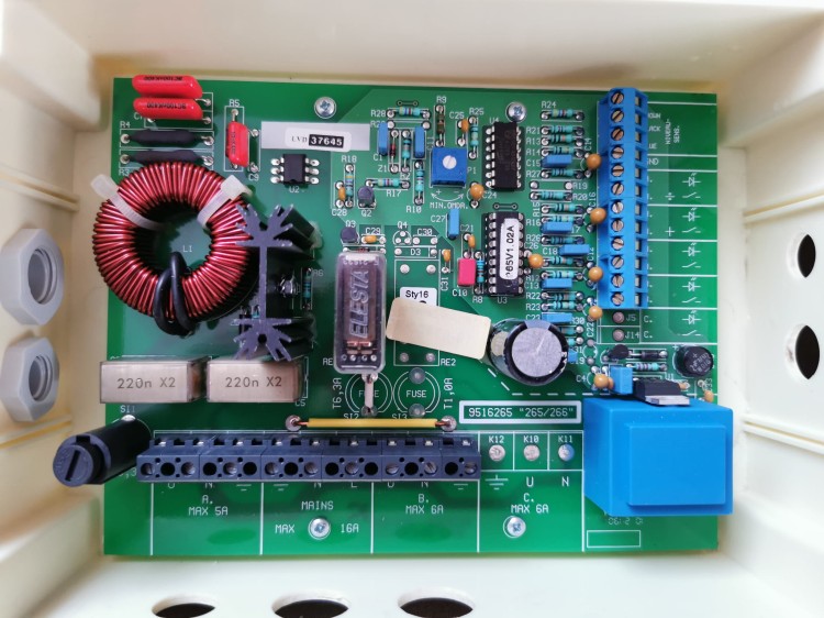 SKRZYNKA ELEKTRONICZNA S6 BEZ SWIATŁA-100552