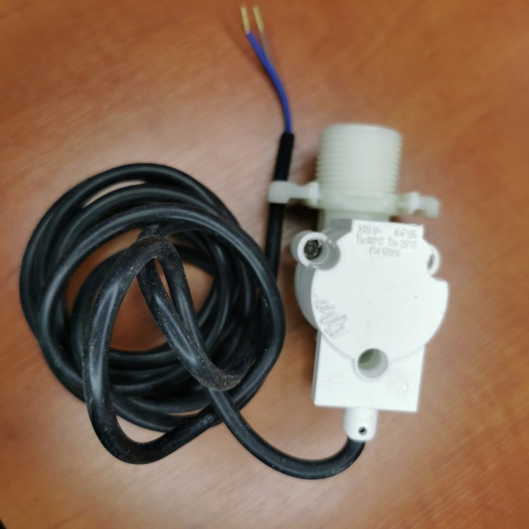 Elektrozawór dopowietrzający z cewką 230 V na zacisk-101867