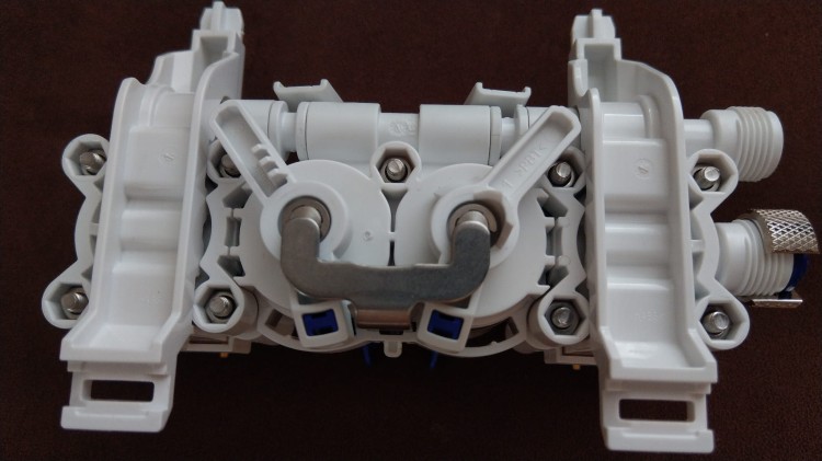 242.820.00.1 Geberit Podnośnik hydrauliczny Sigma 70