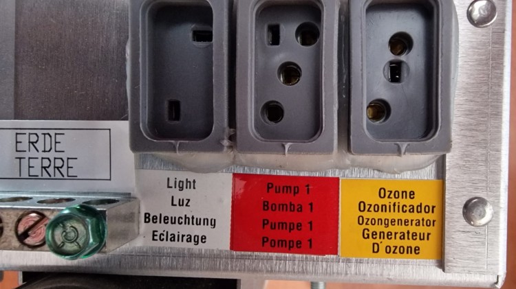 Balboa Modół 54136-02 ( elektronika+grzałka 2kW+czujnik przepływu) pompa wody 2-bieg, światło, ozonator-z nakrętkami montażowymi-102233