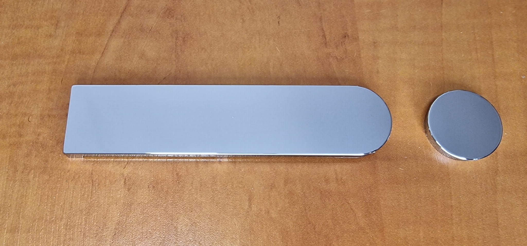 148211 OLI / Koło SLIM Przyciski chrom ( 2 elementy ) do IPLATE / 94131XXX