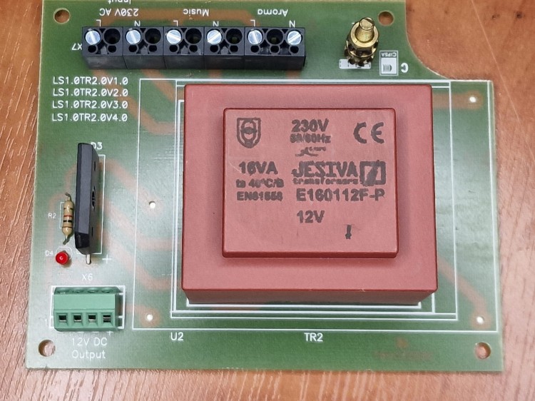 Zasilacz 12 VDC 16W-102447