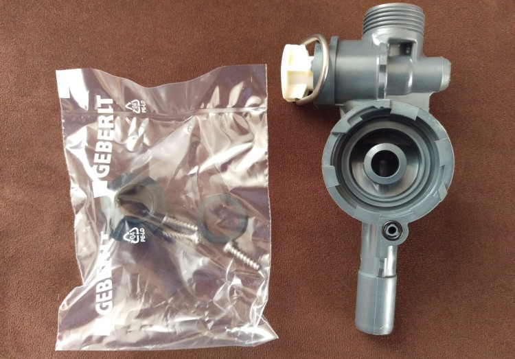 240.517.00.1 Geberit Korpus zaworu spłukującego do pisuarów