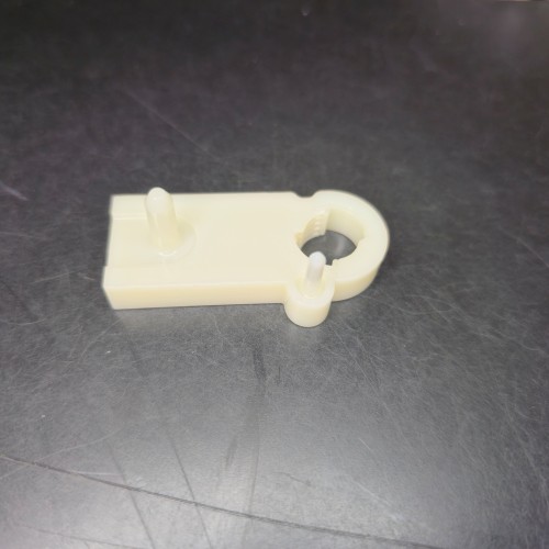 889.246.00.1 Geberit Gniazdo bolca dystansowego