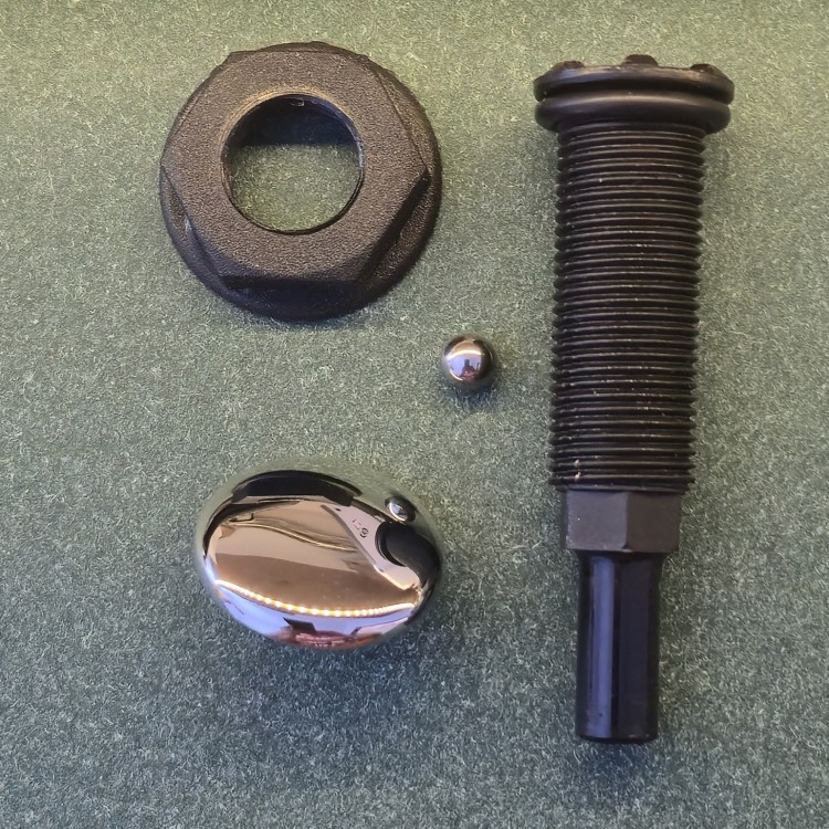 PPM0500400 Dysza powietrzna z zaworkiem zwrotnym do hydromasażu firmy Koło - korpus + nakrętka + nakładka Chrom