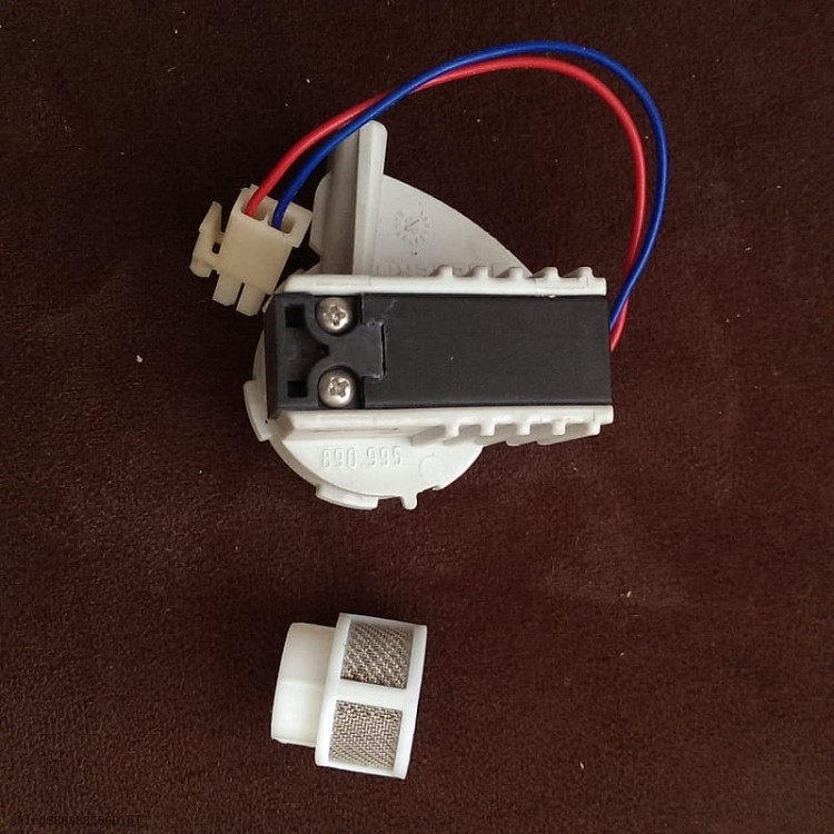 240.523.00.1 Geberit HyTronic - zawór elektromagnetyczny do spłukiwania pisuarowego